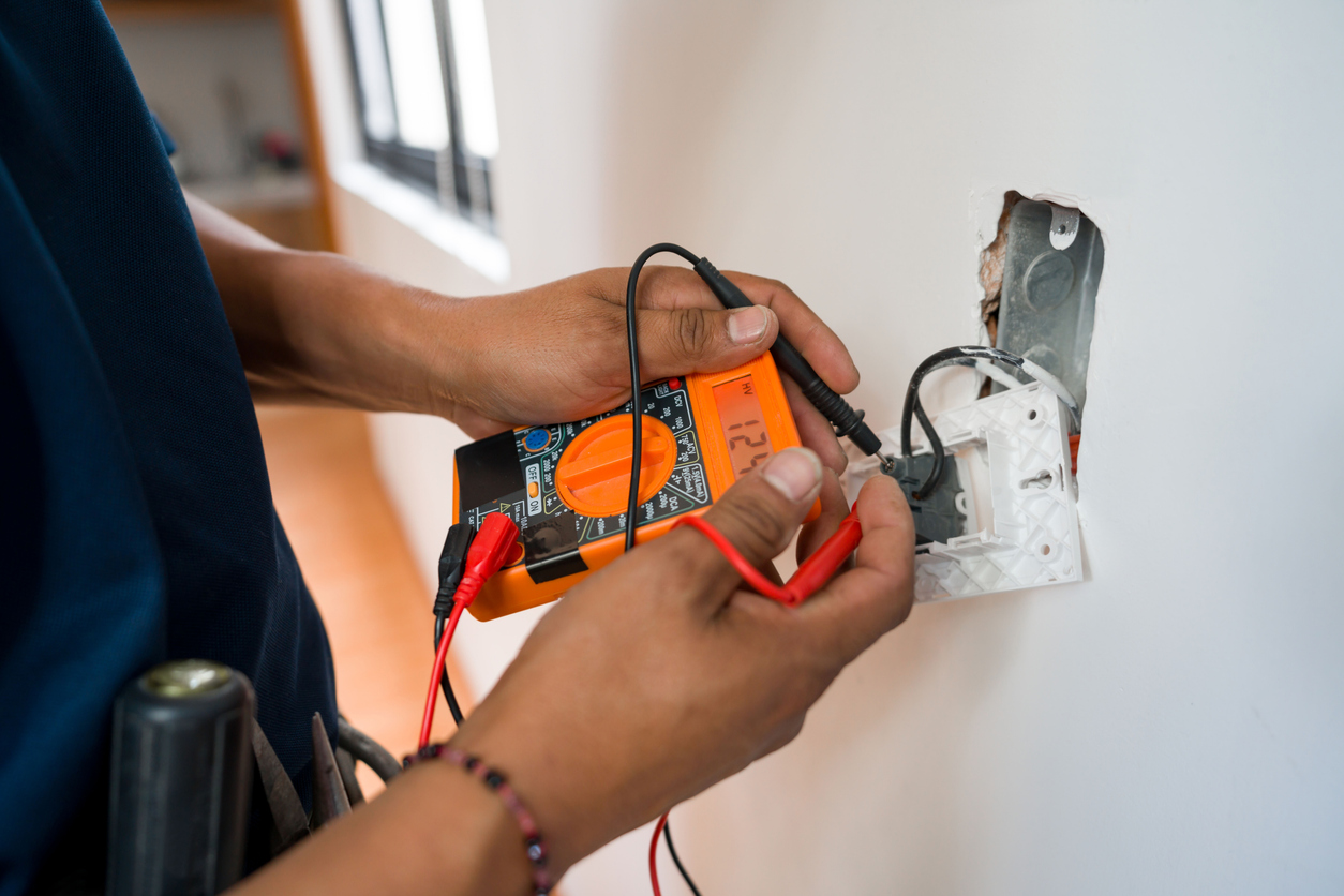 Electrical outlet services in Vienna